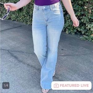 NWT Judy Blue Hi-Waist Wide-Leg Jeans w/ Braided Waistband